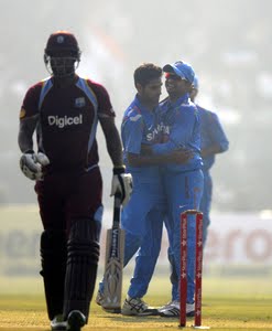 India Vs West Indies 3rd ODI Live score